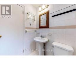 25 Knowlton Drive S, Toronto, ON M1M2G8 Photo 15