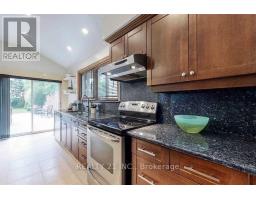 25 Knowlton Drive S, Toronto, ON M1M2G8 Photo 9