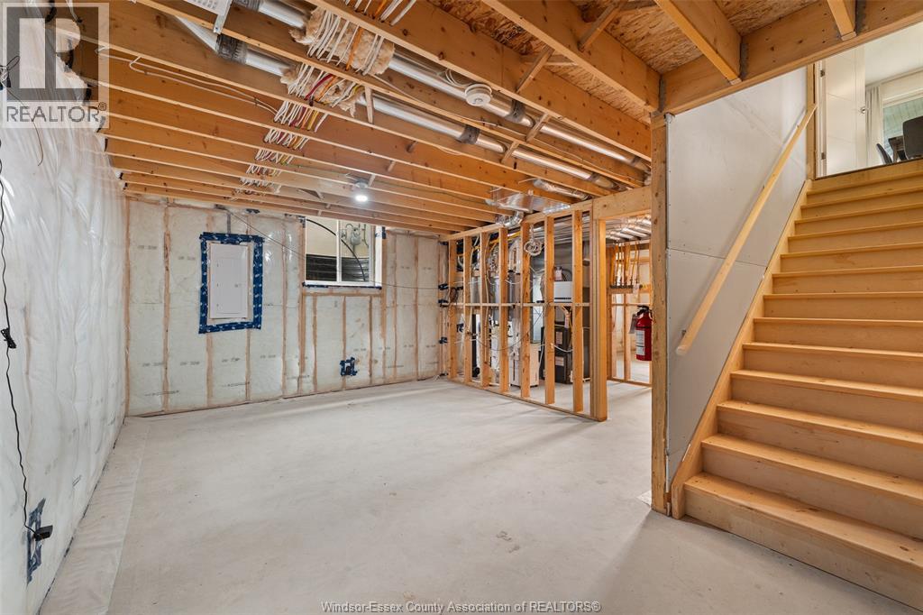 311 BENSON COURT - 36