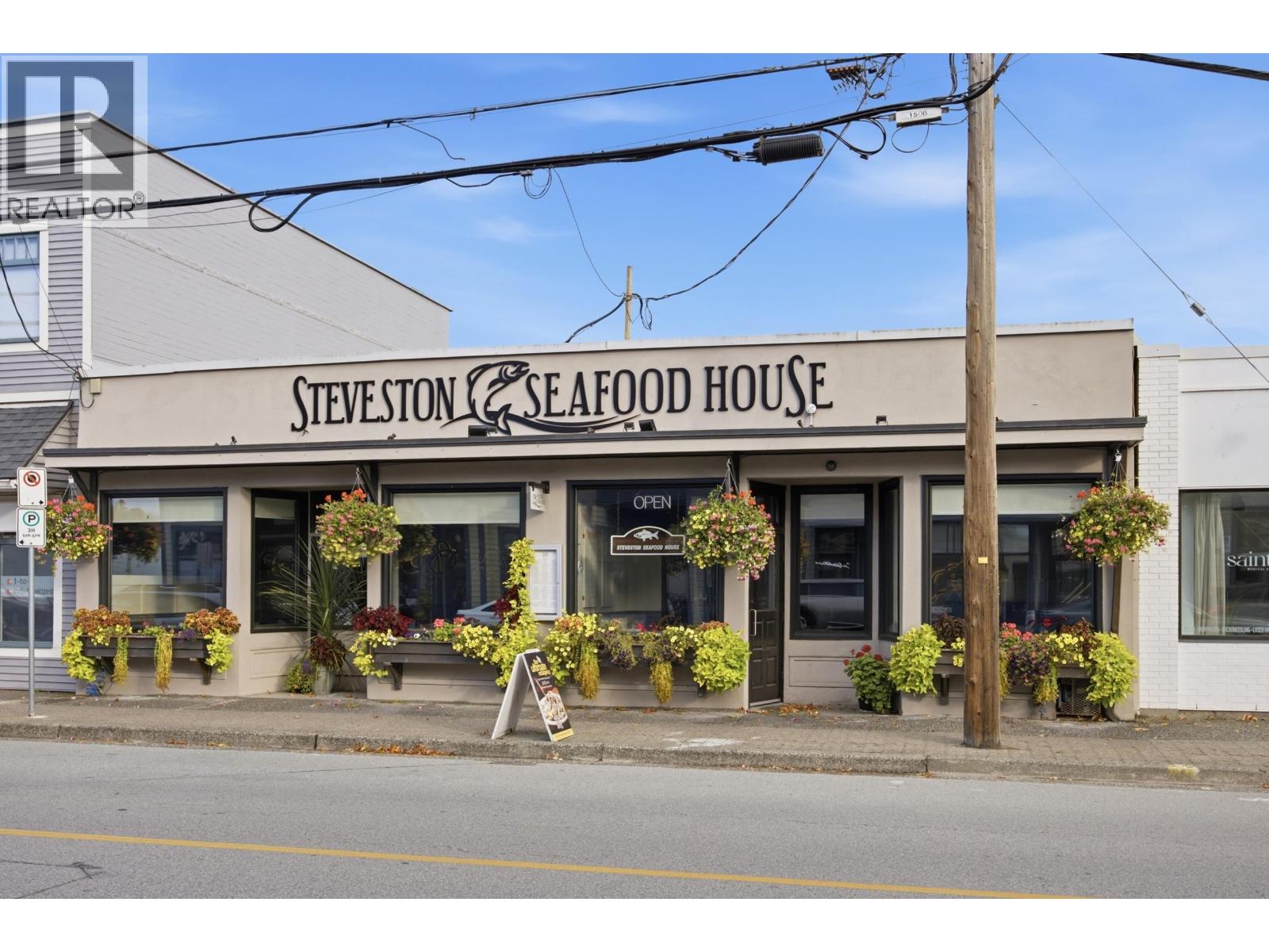 Photo of 107 4211 BAYVIEW STREET 27