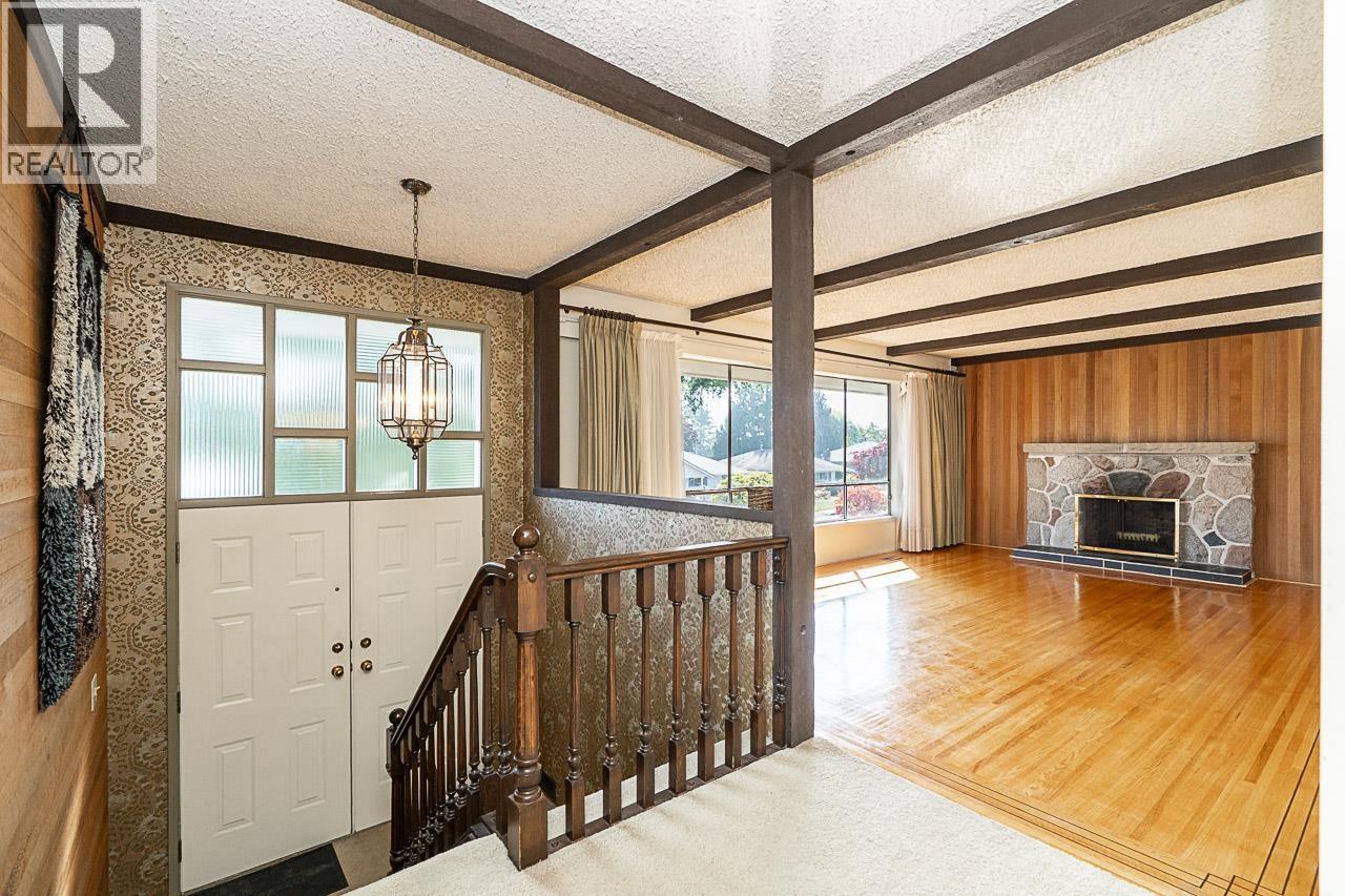 899 GLENCOE DRIVE — photo 5