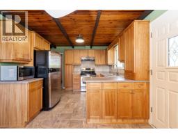 899 Glencoe Drive, Port Moody, BC V3H1H2 Photo 13