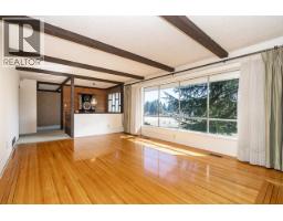 899 Glencoe Drive, Port Moody, BC V3H1H2 Photo 7