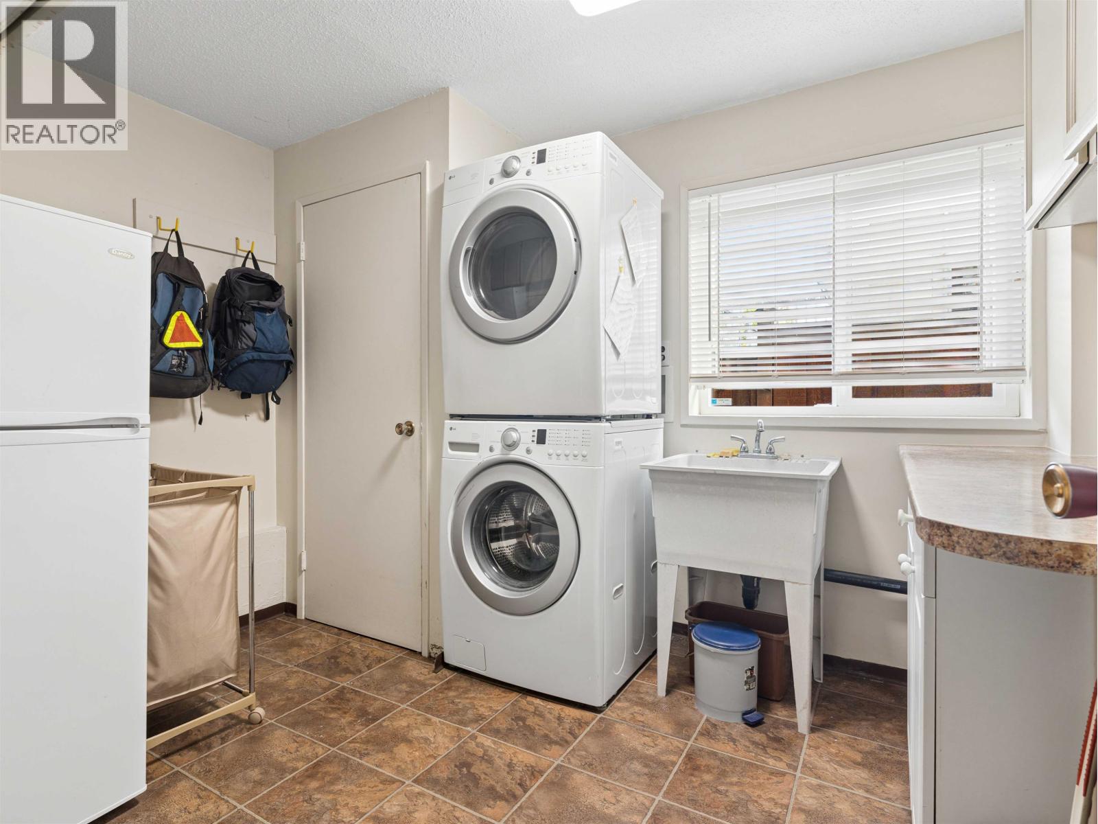 Photo of 2925 W 24TH AVENUE 25