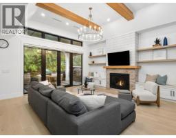 1260 Plateau Drive, North Vancouver, BC V7P2J4 Photo 10