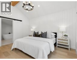 1260 Plateau Drive, North Vancouver, BC V7P2J4 Photo 20