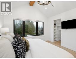 1260 Plateau Drive, North Vancouver, BC V7P2J4 Photo 29