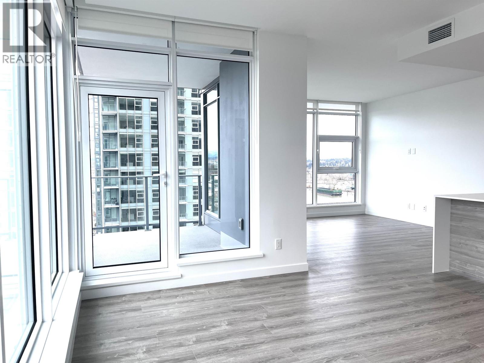 680 QUAYSIDE Unit 1904 photo 5