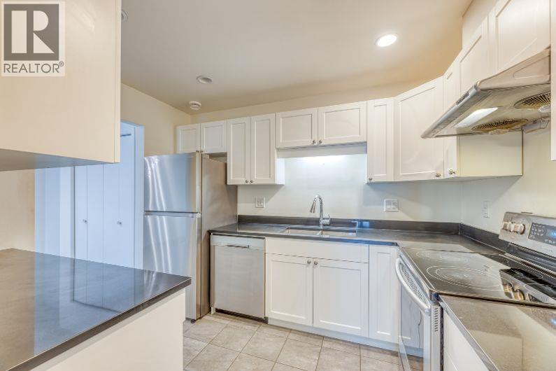 210 2915 GLEN DRIVE, Coquitlam - Image 1