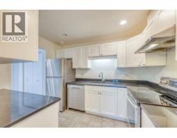 210 2915 Glen Drive, Coquitlam, BC V3B7H8 Photo 9