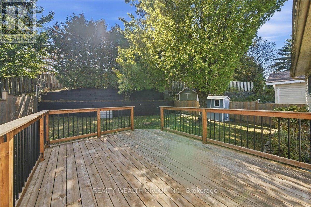 11 BRISTOW Court, Barrie, ON photo 43