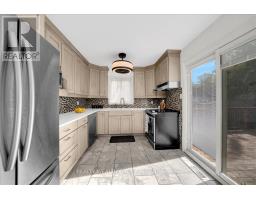 11 Bristow Court, Barrie, ON L4N6T1 Photo 11