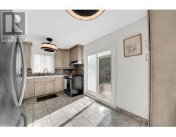 11 Bristow Court, Barrie, ON L4N6T1 Photo 12