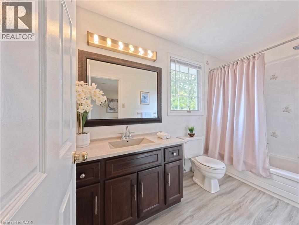 488 Heather Hill Place — photo 33