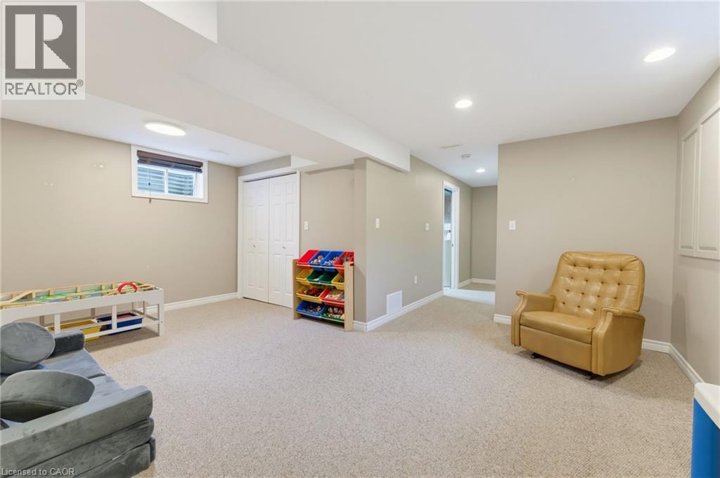 15 Barnett Street — photo 23