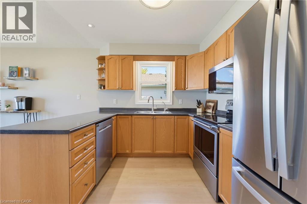 15 BARNETT Street - 4