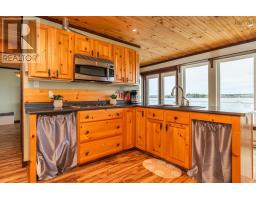 1501 Highway 304, Cape Forchu, NS B5A5G7 Photo 10