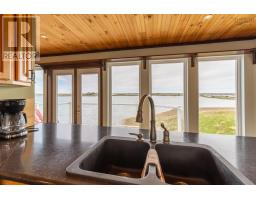 1501 Highway 304, Cape Forchu, NS B5A5G7 Photo 13