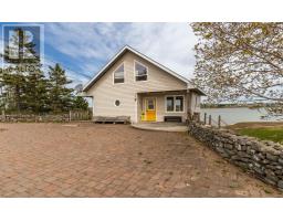 1501 Highway 304, Cape Forchu, NS B5A5G7 Photo 31