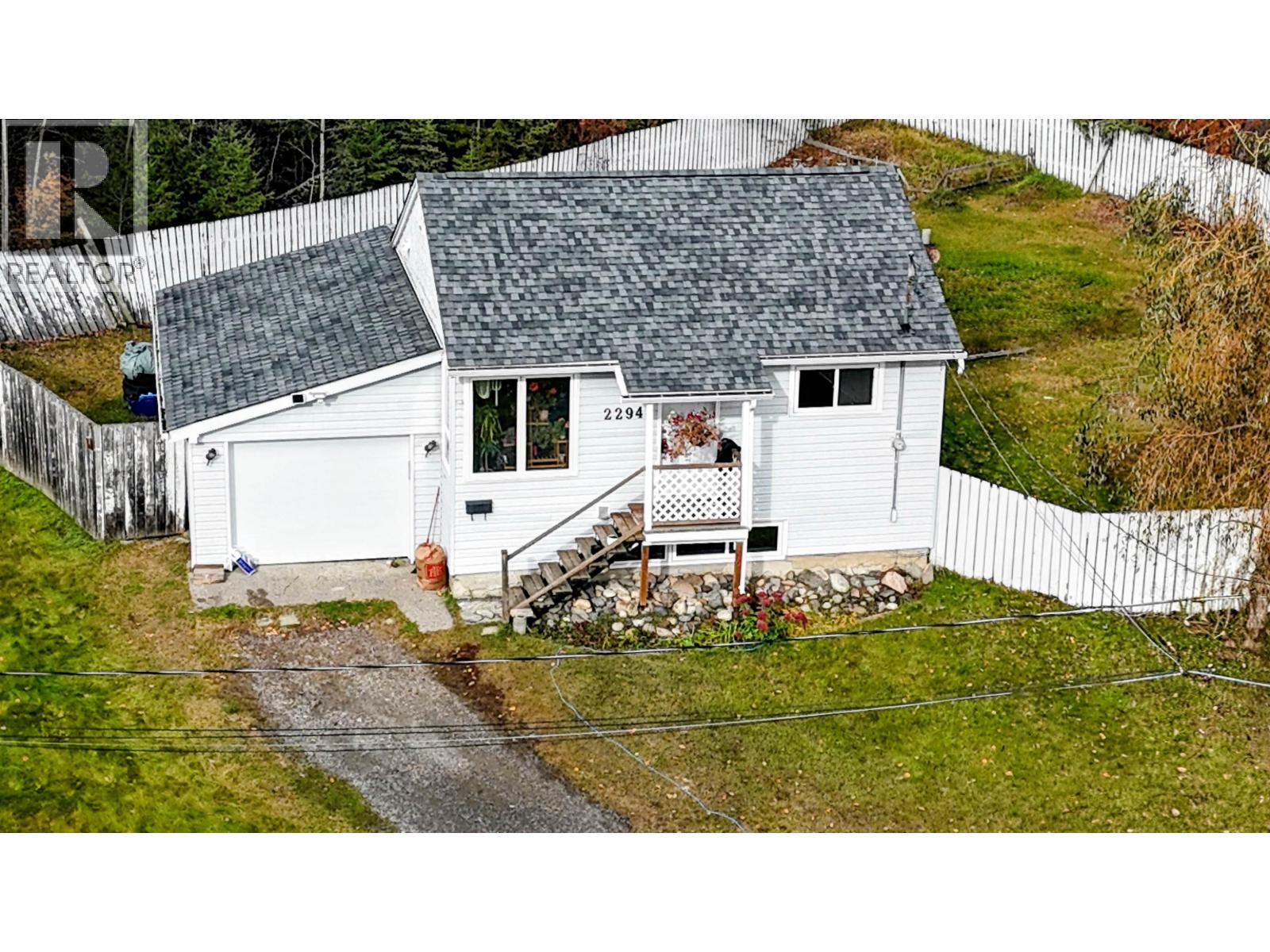 2294 MARIO PLACE - 3