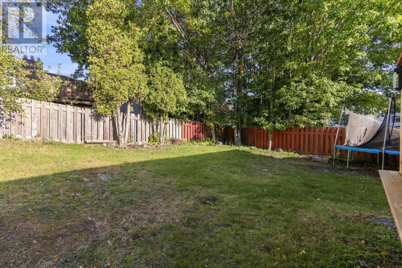Property 33 of 51 of 11 Riverview Crescent