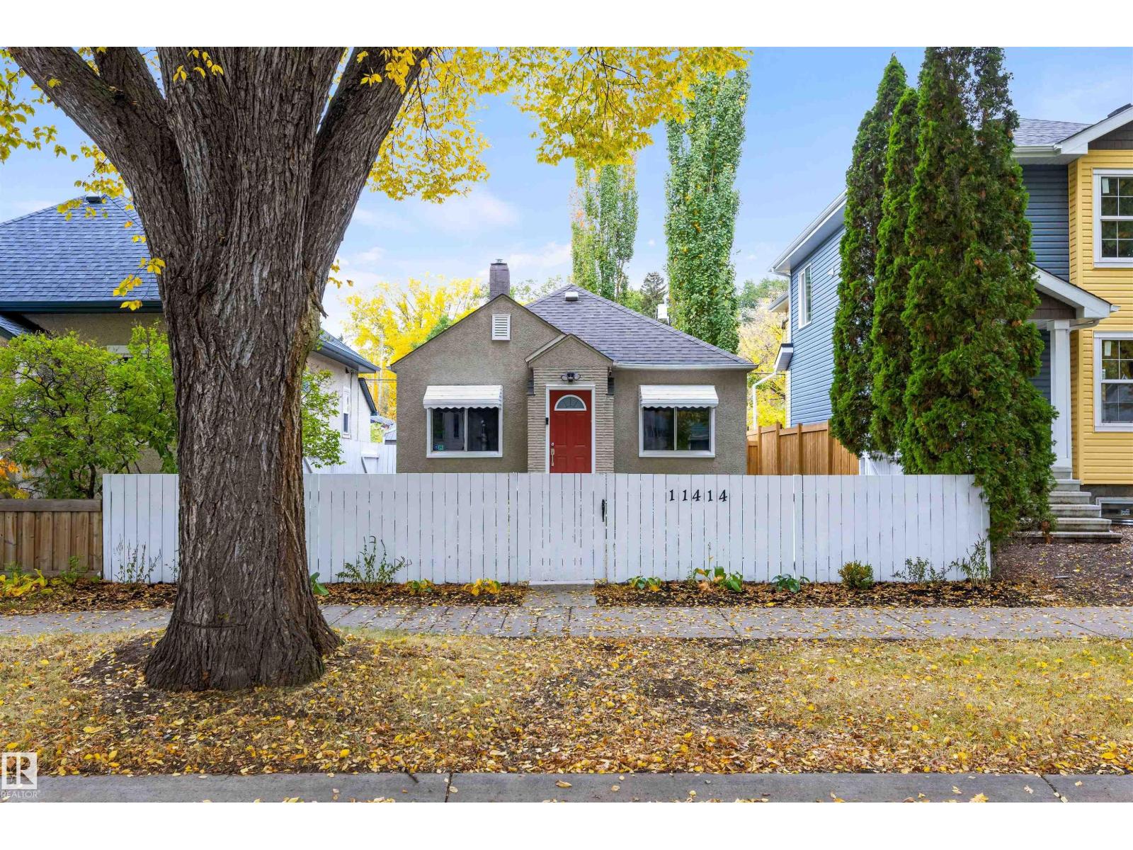 11414 84 ST NW - 1