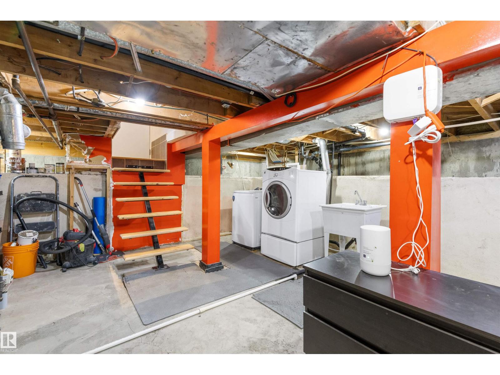 11414 84 ST NW - Image 22