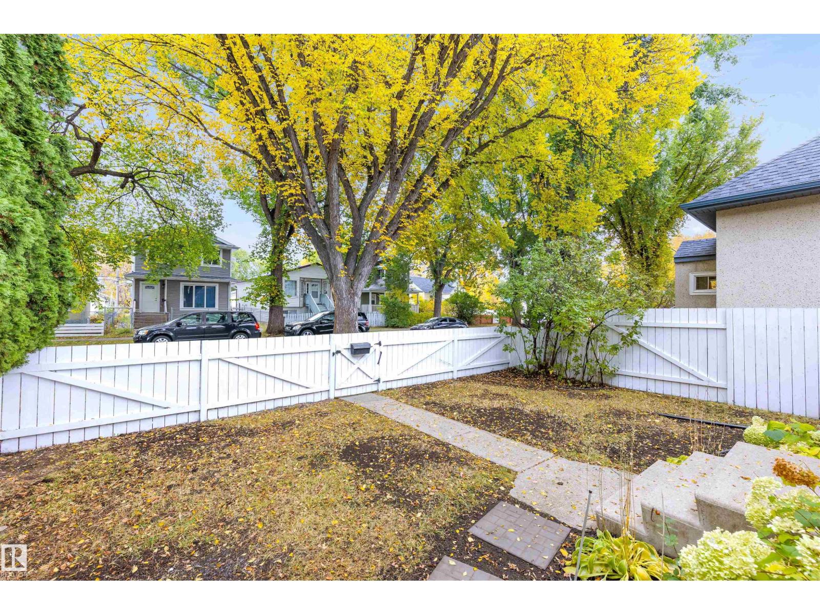 11414 84 ST NW - 31