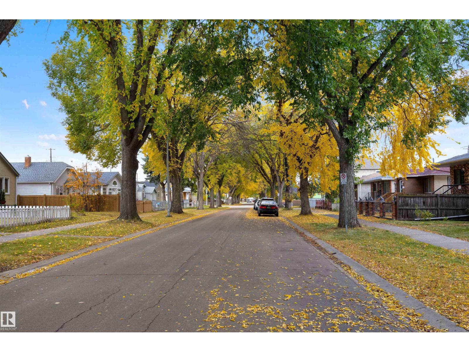 11414 84 ST NW - 35