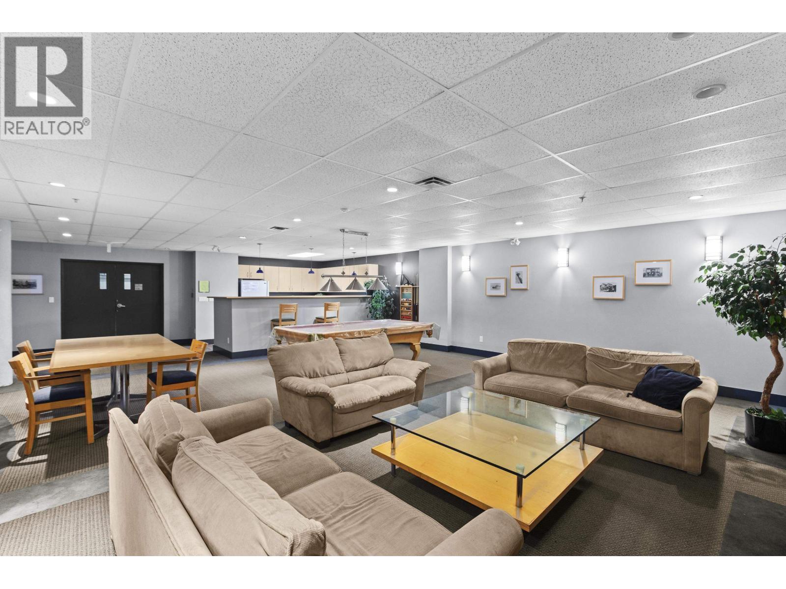 Photo of 413 147 E 1ST STREET 31