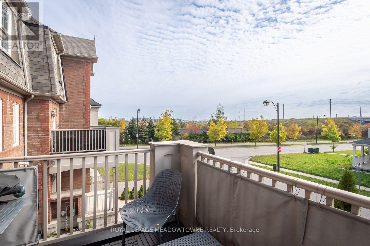 219 Septimus Heights, Milton, ON photo 30