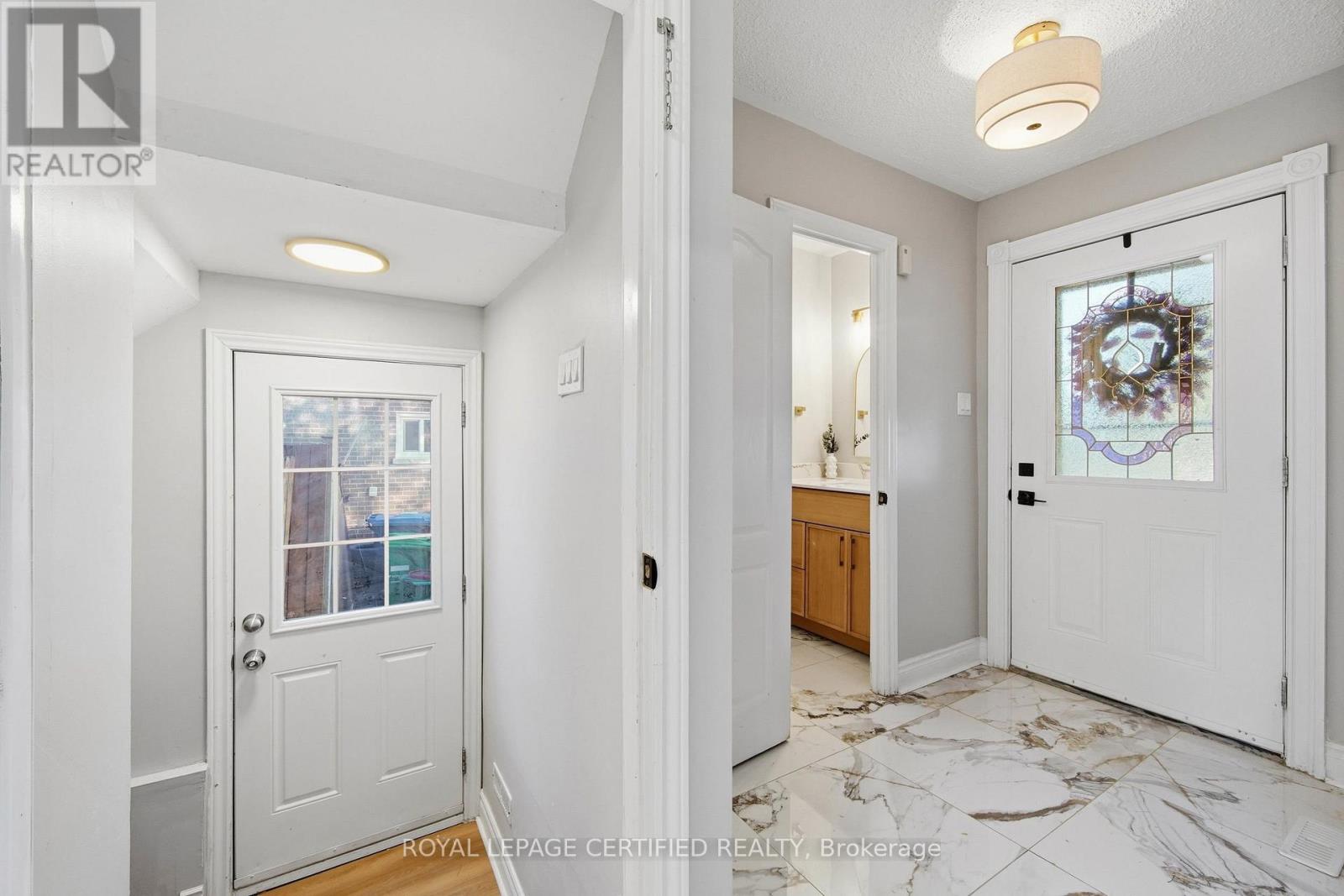 134 Hansen Road North, Brampton, ON photo 10