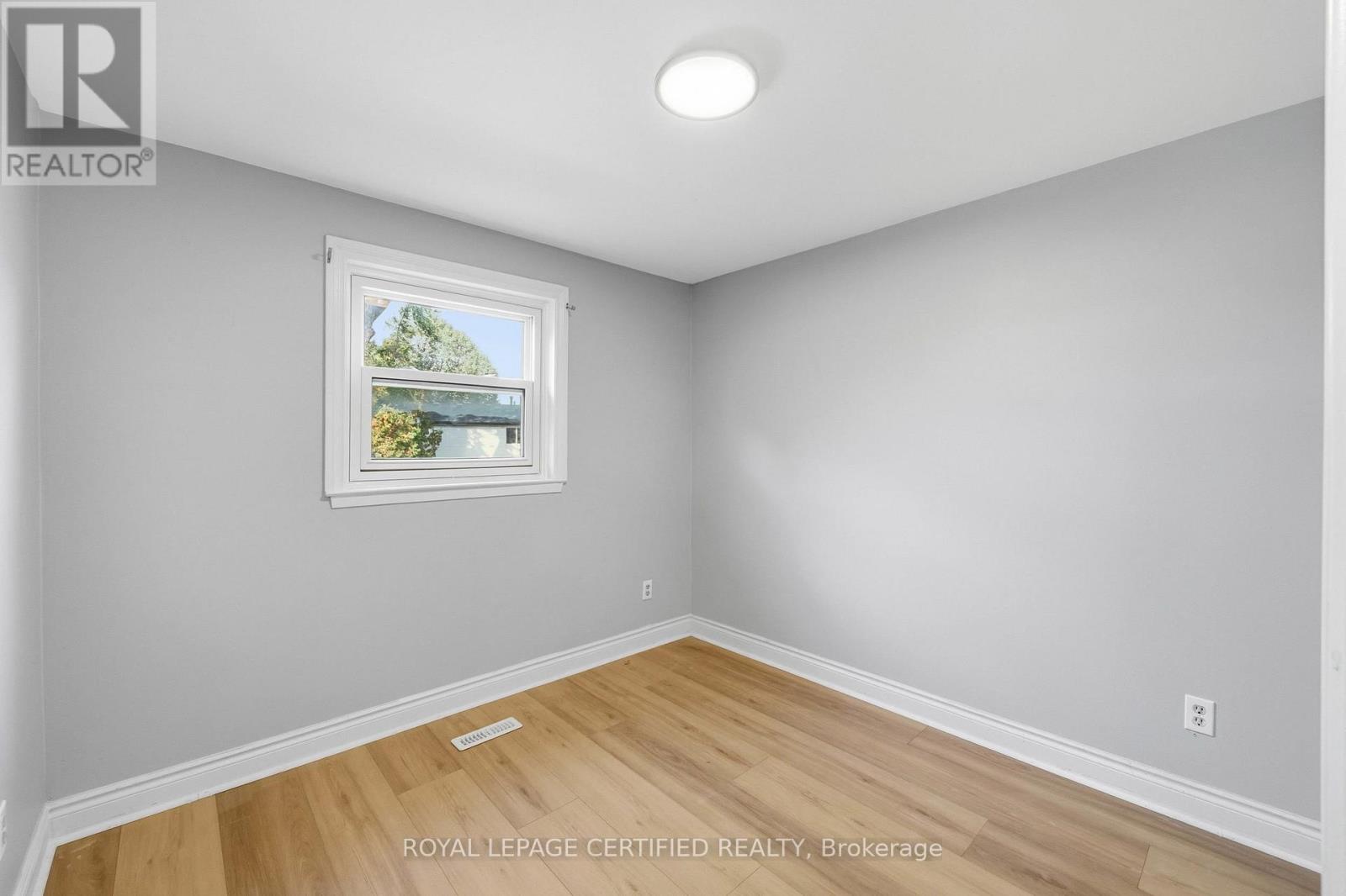 134 Hansen Road North, Brampton, ON photo 20