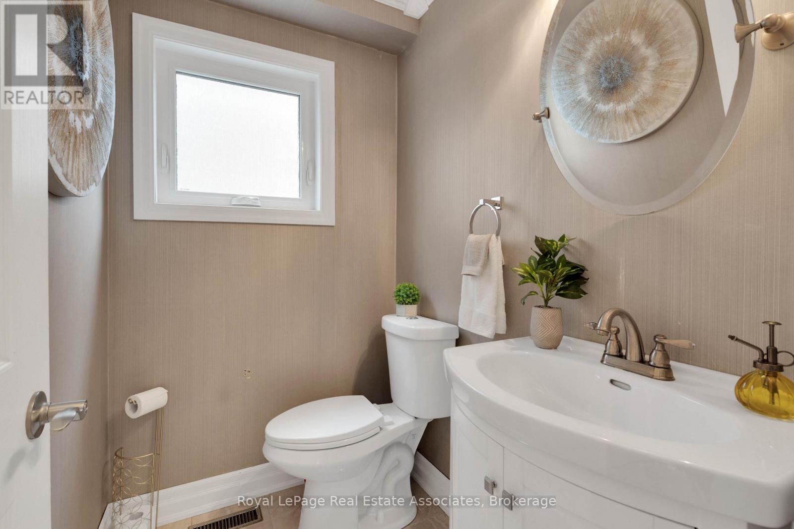 3840 Althorpe Circle, Mississauga, ON photo 8
