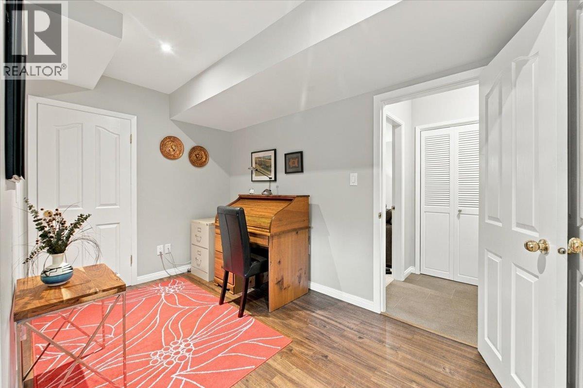 Photo of 768 BROWNING PLACE 25
