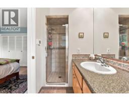 768 Browning Place, North Vancouver, BC V7H1W9 Photo 16