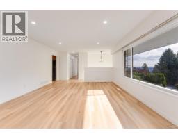 1418 Columbia Avenue, Port Coquitlam, BC V3C1C3 Photo 6
