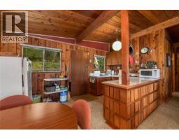 707 Wilks Rd, Mayne Island, BC V0N2J1 Photo 14