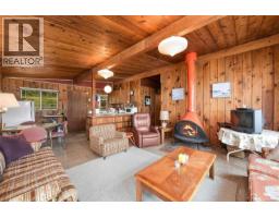 707 Wilks Rd, Mayne Island, BC V0N2J1 Photo 20
