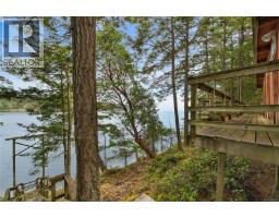 707 Wilks Rd, Mayne Island, BC V0N2J1 Photo 47