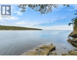 707 Wilks Rd, Mayne Island, BC V0N2J1 Photo 55
