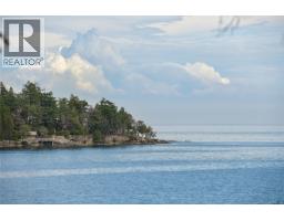 707 Wilks Rd, Mayne Island, BC V0N2J1 Photo 56