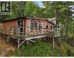 707 Wilks Rd, Mayne Island, BC V0N2J1 Photo 8