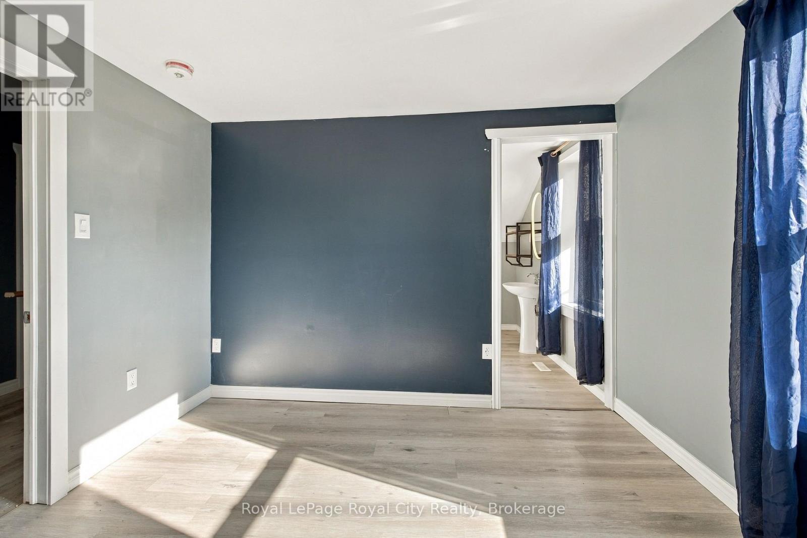380 Livingstone Avenue North — photo 30