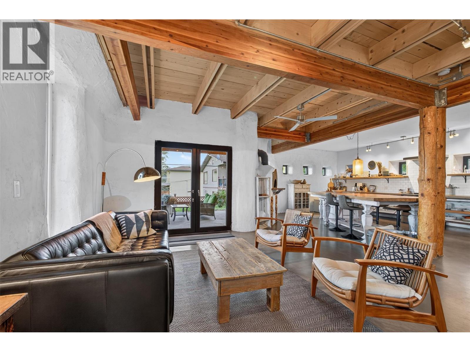 6226 Sanderson Avenue, Peachland