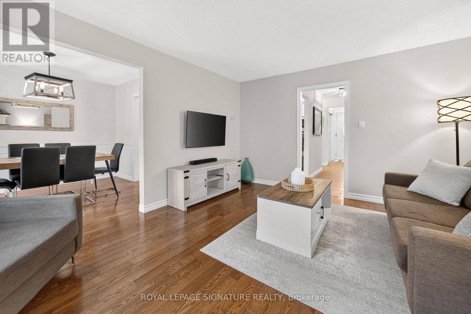 2 Cindy Avenue, Cambridge, ON photo 9
