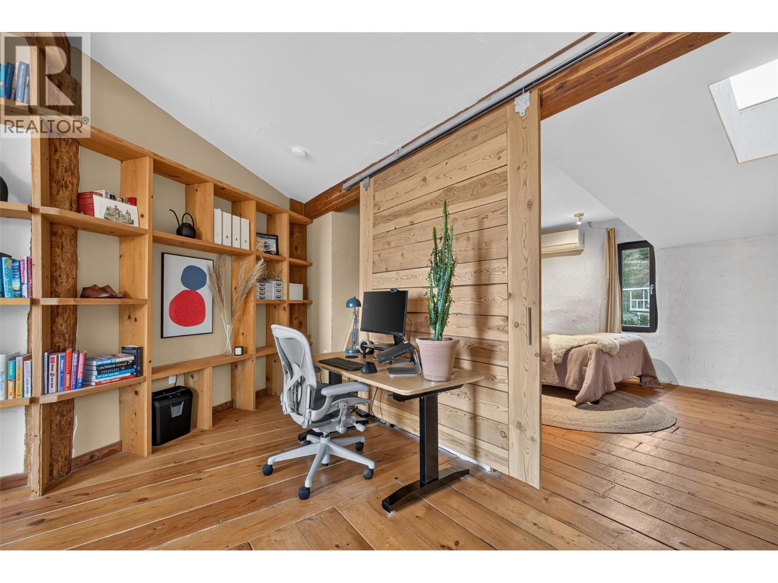 6226 Sanderson Avenue, Peachland