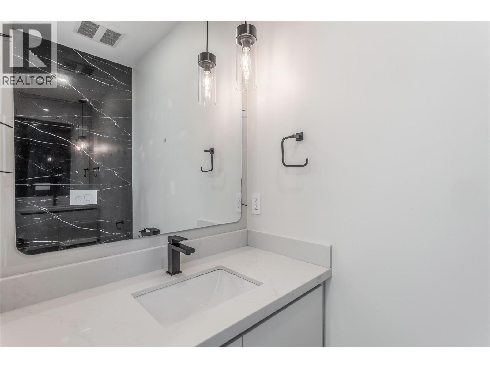  1579 Malbec Place, West Kelowna