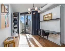 1002 - 21 Lawren Harris Square, Toronto, ON M5A0T4 Photo 18