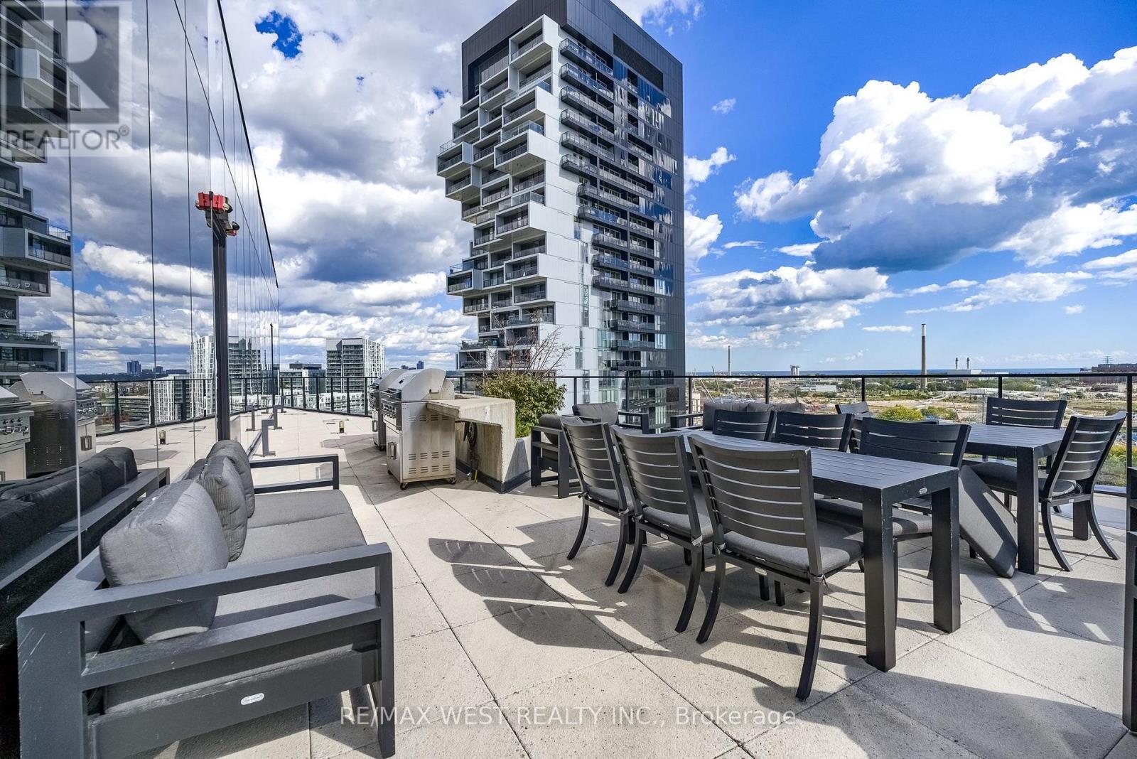 1002- 21 Lawren Harris Square, Toronto, ON photo 37